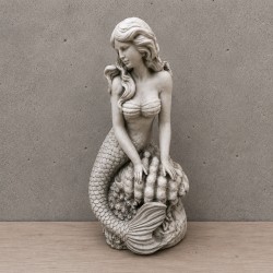 Sirena En Concha